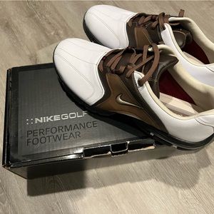 New in box! Nike Air Max Revive Men's Size 11 Golf Shoes